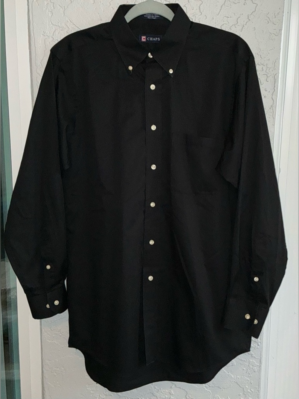 Chaps Men's Black Button-Down Classic Twill Dress Shirt with Pocket
